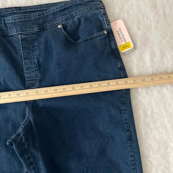 NWT Allison Daley Womens Denim Blue Medium Wash Slim Straight Jeans Size 18S - Picture 7 of 10